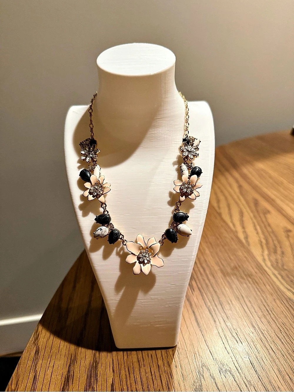 Kate Spade Glossy Petals Frontal Necklace – Multi-Color Enamel Flowers, Gold